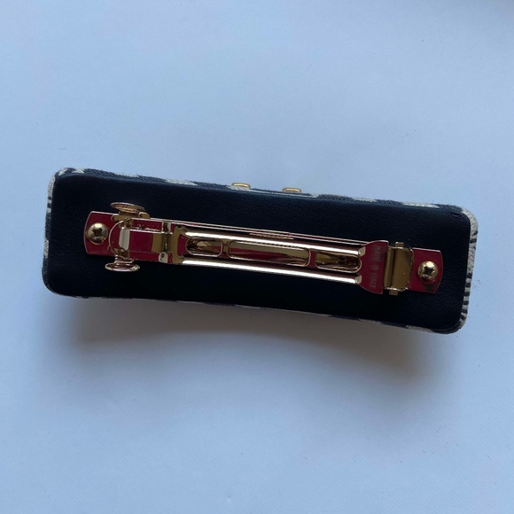 SALVATORE FERRAGAMO GANCINI JACQUARD BARRETTE HAIRCLIP BLAIR WALDORF PREP BRASS - Picture 8 of 11